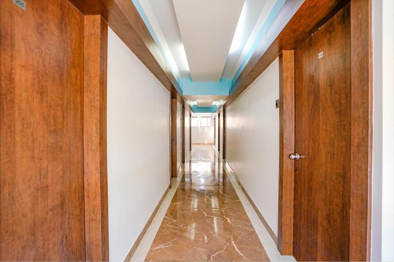 Fabexpress White House - Nr Midc Khargar Hotel Koparpada ภายนอก รูปภาพ